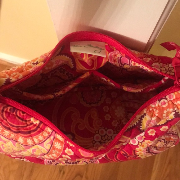 Small Vera Bradley bag - Picture 3 of 3